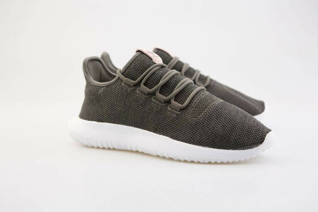 adida tubular shadow