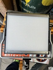 Neewer NL480 Bi-Color LED Panel Light 10086107 | Light Only