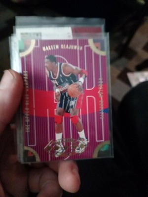 1996-97 Upper Deck Fast Break Connection Die-Cut #FB5 Hakeem Olajuwon Mint