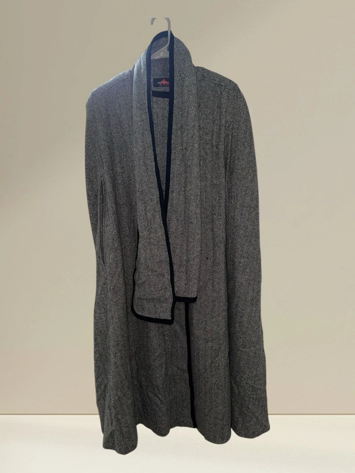 Vtg ALORNA Womens Cape Coat Herringbone Wool USA MADE 70s 80s One Size Union - Image 2 of 4