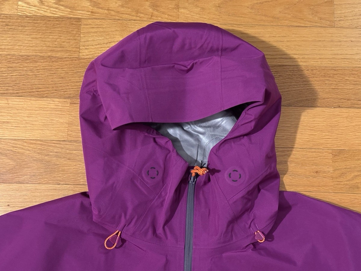 New L Nike ACG Misery Ridge Storm-Fit Gore-Tex Jacket Bold Berry