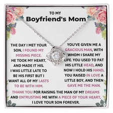 Love Knot Necklace for Boyfriend’s Mom – A Heartfelt Thank You Gift