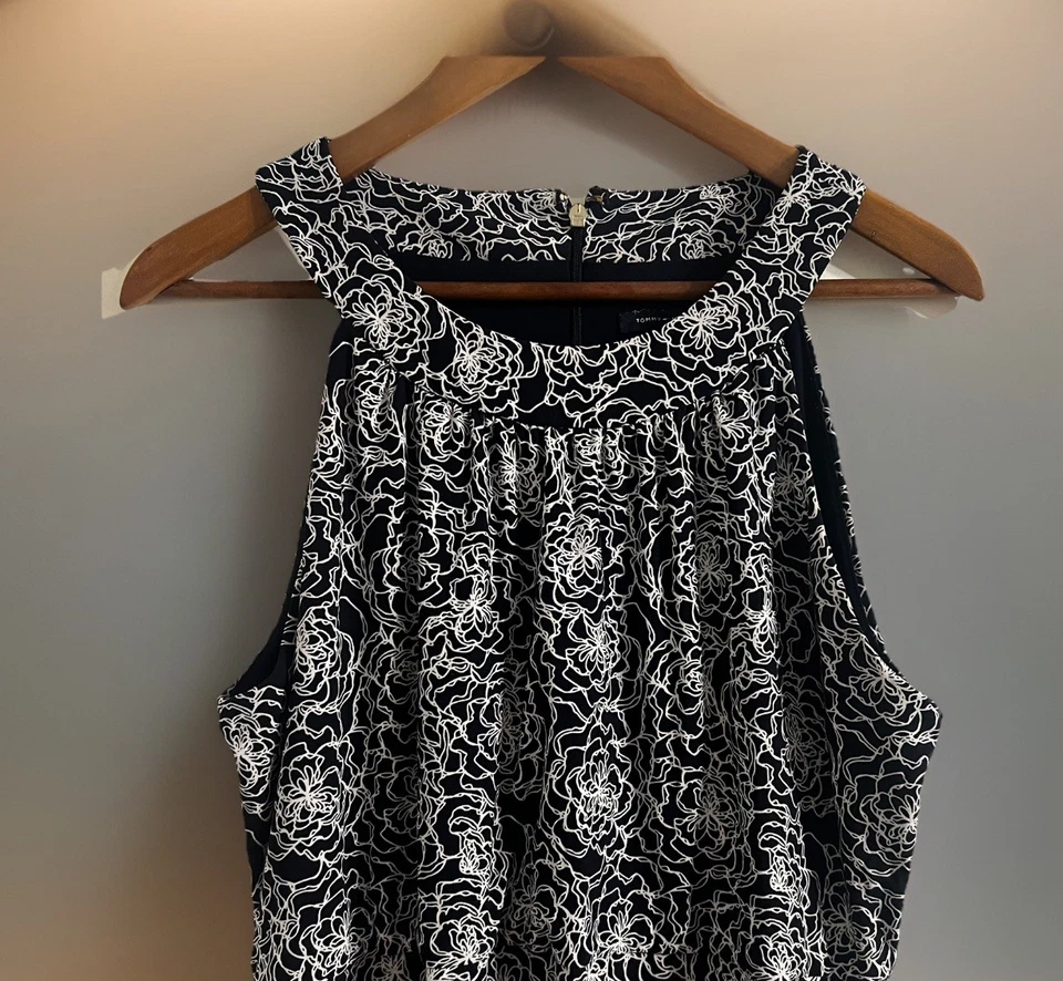 Tommy Hilfiger Dress Size 10 Navy White Floral Stretch Knit A Line Sleeveless  - Image 2 of 4