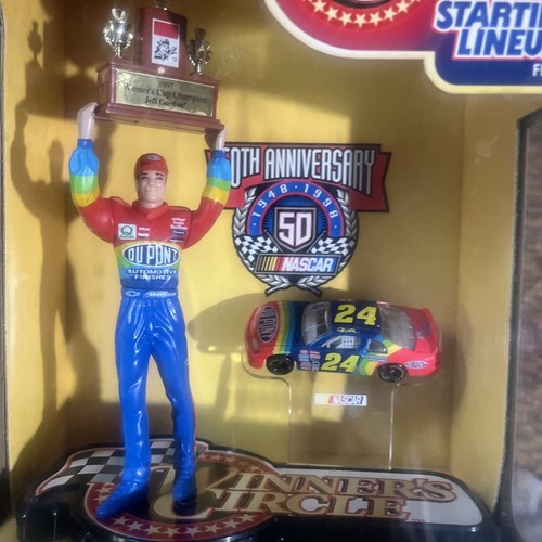 JEFF GORDON STARTING LINEUP CHAMPIONSHIP LEGACY WINNERS CIRCLE - Picture 2 of 7