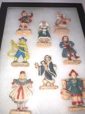 Lot Of 8 Vintage Toys In Glass Collection Case 8 z 6 Case A6