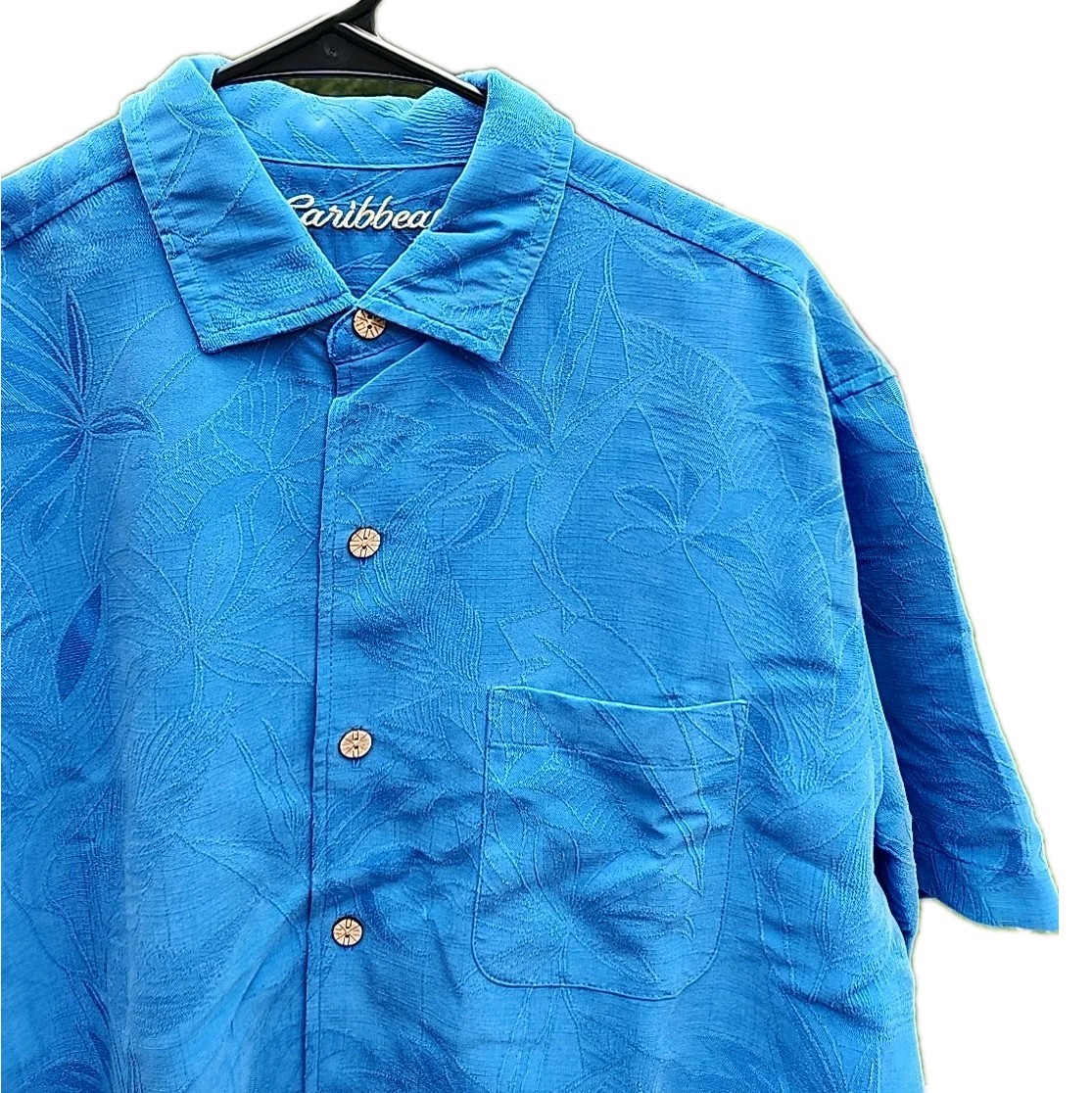 Caribbean Men's Large Hawaiian Shirt Royal Blue Embossed Floral Button Up Comfy