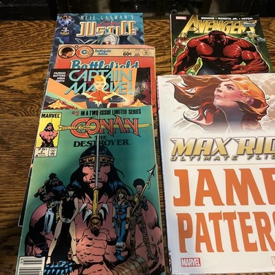 vintage comic books lot marvel, & James Patterson hardcover book