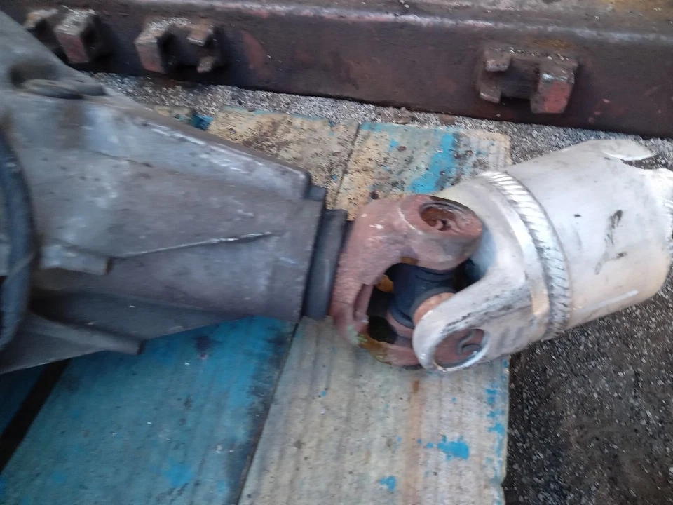 Used Transfer Case Assembly fits: 2019 Chevrolet Suburban 1500 transfer case opt - Изображение 4 из 4