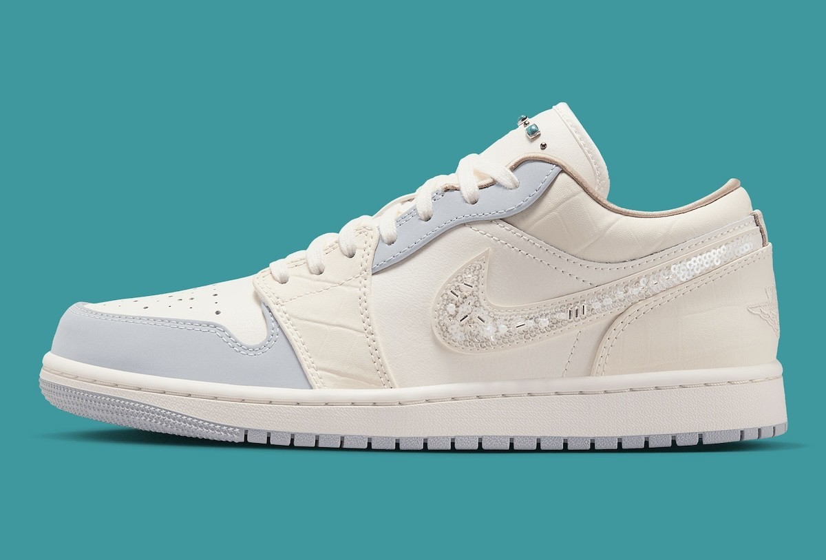 Nike Air Jordan 1 Low 'Sail/Soft Pearl' | Women Sizes 5 - 12
