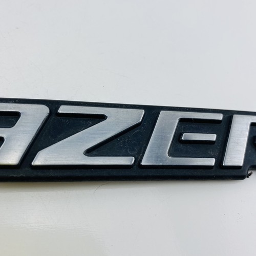 02 03 04 Chevrolet Trailblazer Emblem Letters Logo Badge Trunk Gate Rear OEM C95 - Picture 8 of 10