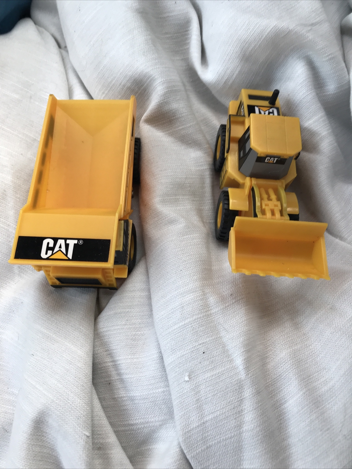 cat take apart toys
