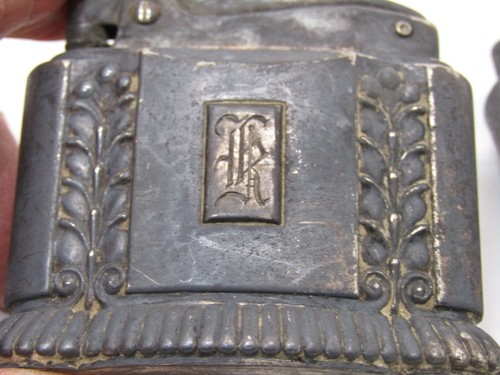 2 OLS TABLE LIGHTERS LIGHTER COLLECTIBLE CIGARETTE LIGHTER NEED FIXED - Picture 3 of 4