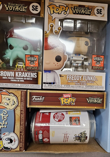 Funko Fundays Freddy's Funtastic Voyage Crown Krakens - Limited Edition - 2 - Picture 3 of 5
