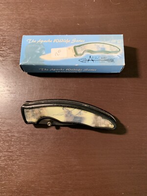 Apache Wildlife Cutlery TA455 Wolf Folding Knife Box Frost Cutlery