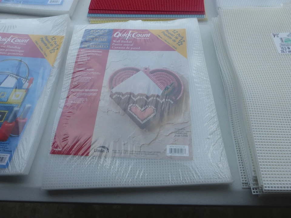 7 Mesh Plastic Canvas Sheets Darice Uniek Quick Count Clear Mixed lot of 100+ - Image 2 of 4