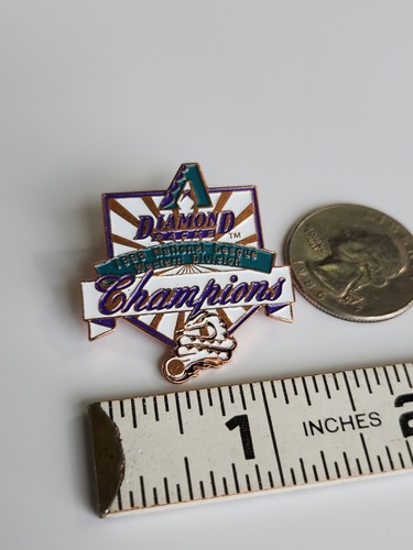 Arizona Diamondbacks Souvenir Pin '99 National League Western Division Champions - Picture 2 of 3