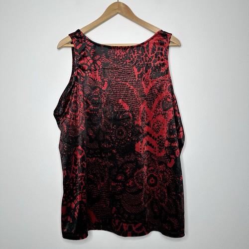 NWT Avenue Tank Top shell Womens Size 26 Red Black Velvet Floral Valentines Day - Picture 2 of 10