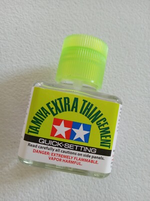 87182 Tamiya Extra Thin Quick-Setting Cement Glue - 40ml