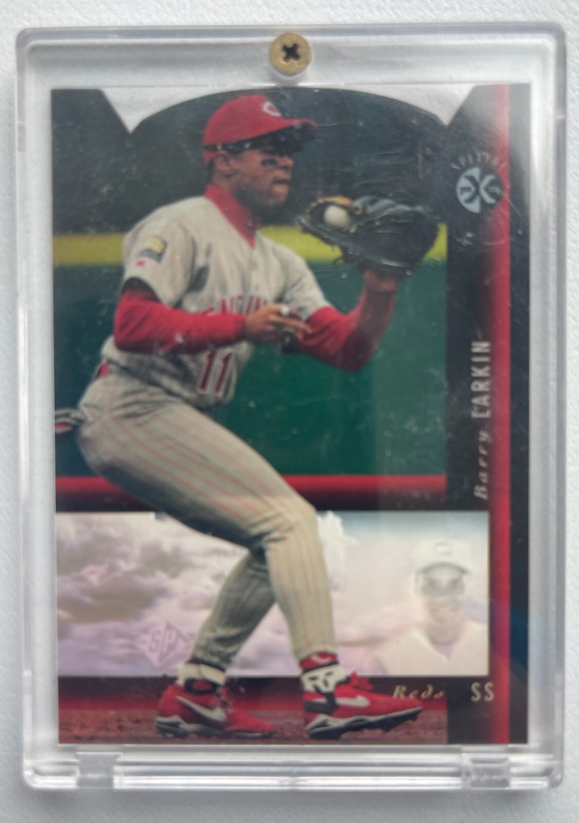 RARE 1994 Upper Deck SP - Red Holoview FX Die Cut Barry Larkin #23