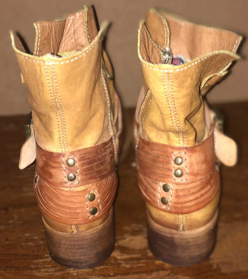 Felmini Size EU 40/ US 9 Brown Leather Ankle Straps Zip Sides Moto Women Boots - Image 4 of 4