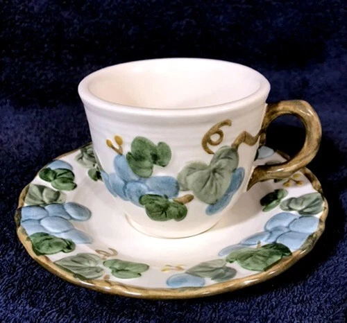 Vintage METLOX Poppytrail SCULPTURED GRAPE Coffee Tea CUP & SAUCER Set LOT Mug