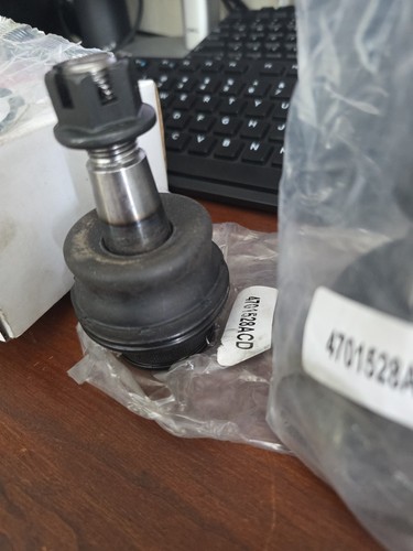 Genuine OEM GM AC Delco Ball Joint 19460298 45D2272 PAIR SET OF 2 FROM DEALER - Picture 4 of 9