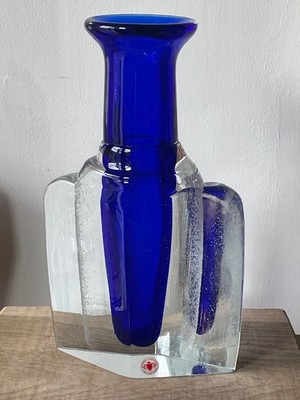 Tschechische böhmische Sommerso kobaltblaue Vase von Petr Hora Retro Mid Cen