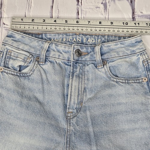 American Eagle Strigid Mom Jeans Gr. 000 kurze blaue Jeans helle Waschung Freizeit - Bild 10 von 14