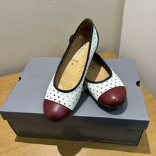 Ladies Gabor Ruffle Hovercraft Leather Ballet Shoes UK 4 Excellent Condition