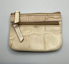A Rare Sweet Vintage Ivory HTF Dooney Bourke Coin Purse Leather Wallet