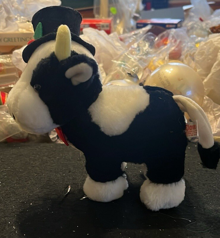 VTG Russ Clover Jr. Black & White Cow Top Hat Holly Berrie 6” Stuffed Animal Toy