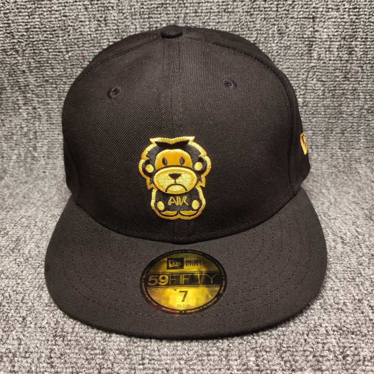 New Era 59FIFTY AK Babe Fitted Hat Cap Black Gold Monkey Size 7 55.8cm