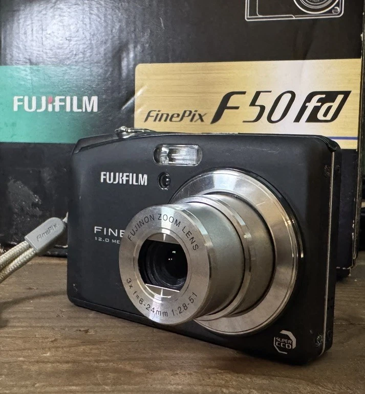 FujiFilm FinePix F50fd compact digital camera 12MP silver in box – no SD card, photo 1 of 5
