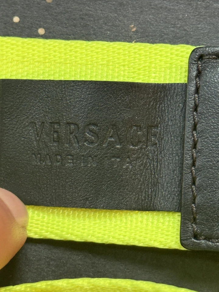 Auténtico cinturón Versace verde lima Foto 4 de 4