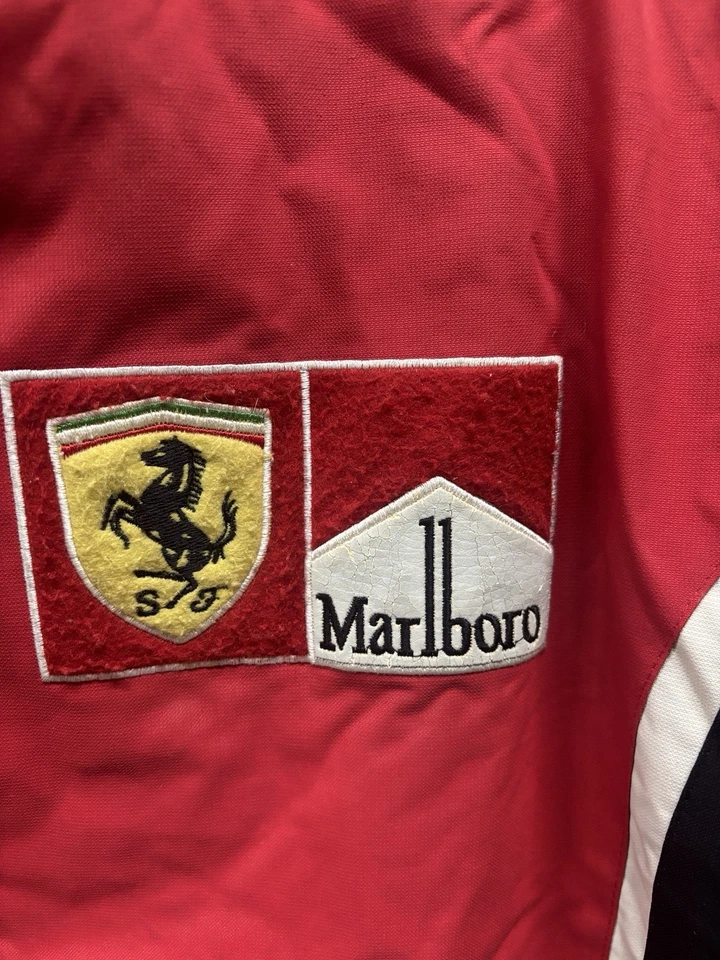 Chaqueta de bombardero vintage años 90 Ferrari F1 Racing Schumacher Marlboro Fórmula 1 mediana Foto 4 de 4