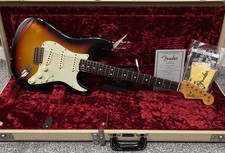 Fender Custom Shop Stratocaster '63 Relic Limited Edition Abigail Ybarra 