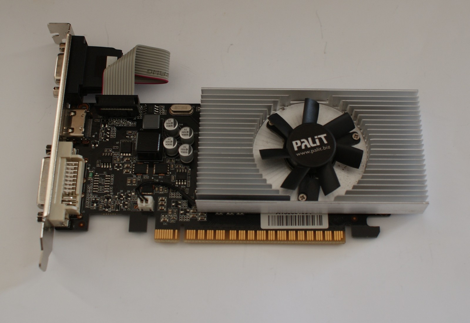 Palit NVIDIA GeForce GT730 2GB GDDR3 DVi/VGA/HDMI PCIE Graphics Card