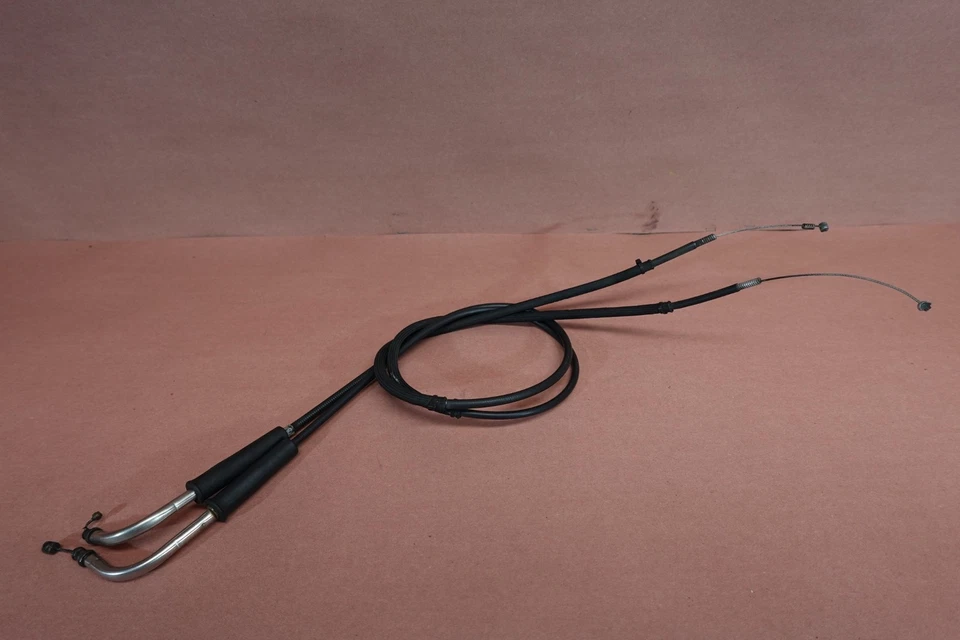 Harley Davidson Dyna Street Bob 2007-2011 FXDB cables estranguladores líneas Foto 3 de 4