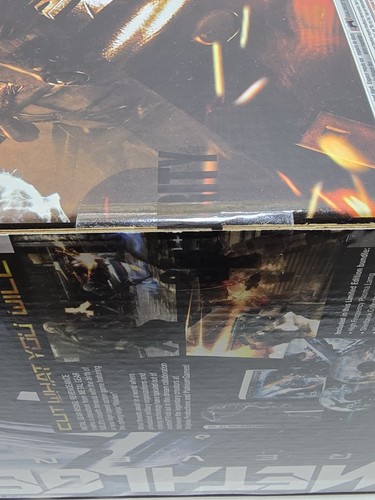 Metal Gear Rising Revengeance Limited Edition PlayStation 3 - Picture 7 of 12