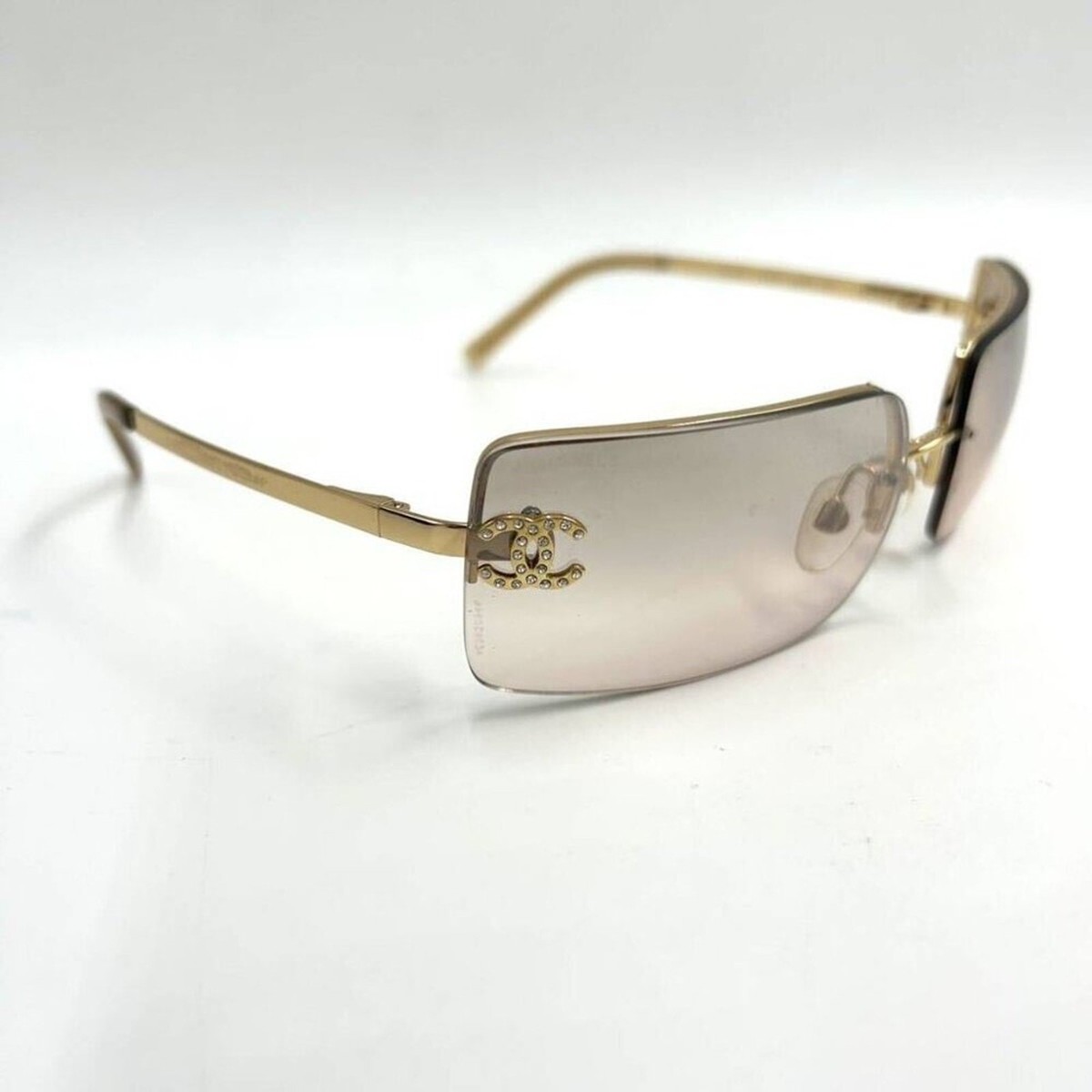 小物 CHANEL sunglasses big coco y2k GOLD case Authentic CHANEL Vintage Sunglasses Rhinestone CC Logo
