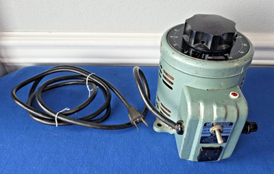 Matheson Scientific Type 500B Electric Variable Transformer 0-140 Vac 7.5 Amp