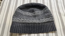 Banana Republic Wool Blend Beanie Cap Unisex Winter Hat 2010  s Banana Republic.