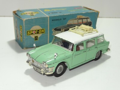 Triang Spot on 183 Humber Super Snipe Kombi ( 340 )
