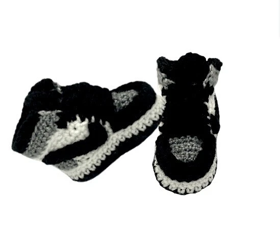 银色鞋 婴儿运动鞋 J 篮球 Air 复古 钩针编织 黑色 白色 男孩 女孩 — 第 4/4 张图片