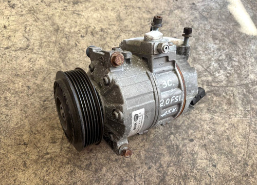 Klimakompressor AUDI A3 8P VW Golf 5 Passat 3C Kompressor 8FK351322 Hella