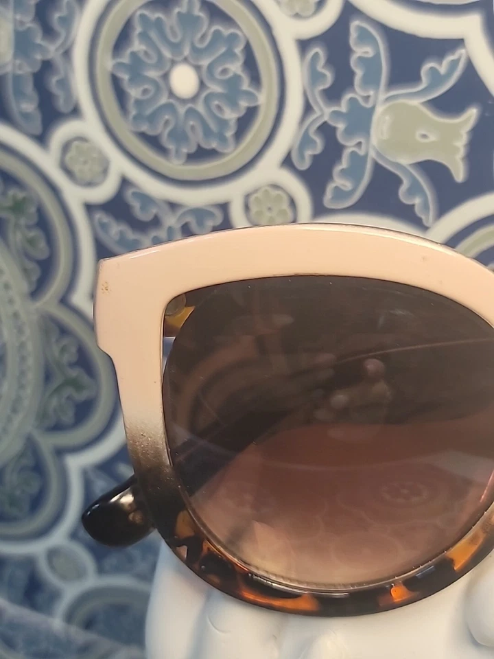 Очки солнцезащитные Jessica Simpson J5478 розовые черепаховые с бровями увеличенного размера дизайнерские  - Изображение 3 из 4