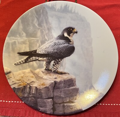 1988 Knowles ''The Peregrine Falcon'' by Daniel Smith W/COA NIB FREE SHIPPING