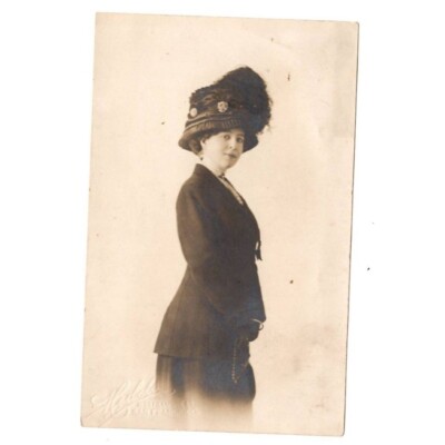 RPPC Hedels 1633 Filmore St San Francisco Woman Ostrich Hat Sarda Kenfield PC