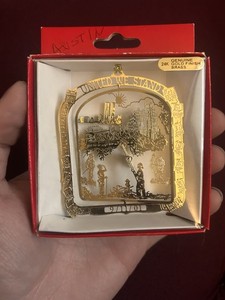 VNTG Nation's Treasures Genuine 24K Gold Flashed Brass United We Stand Ornament