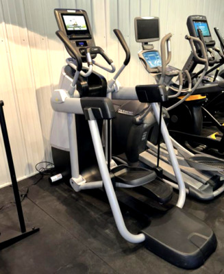 Precor | AMT 865 Adaptive Motion Trainer Open Stride w/ P62 Console